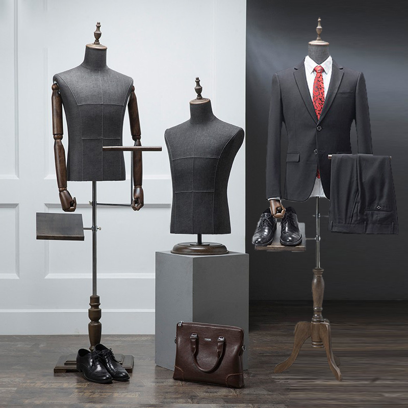Maniquí de Traje Masculino, So - Men'S Formal Wear Stores reseña y precio